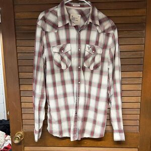American Eagle Outfitters Men's Red and White Checkered Shirt